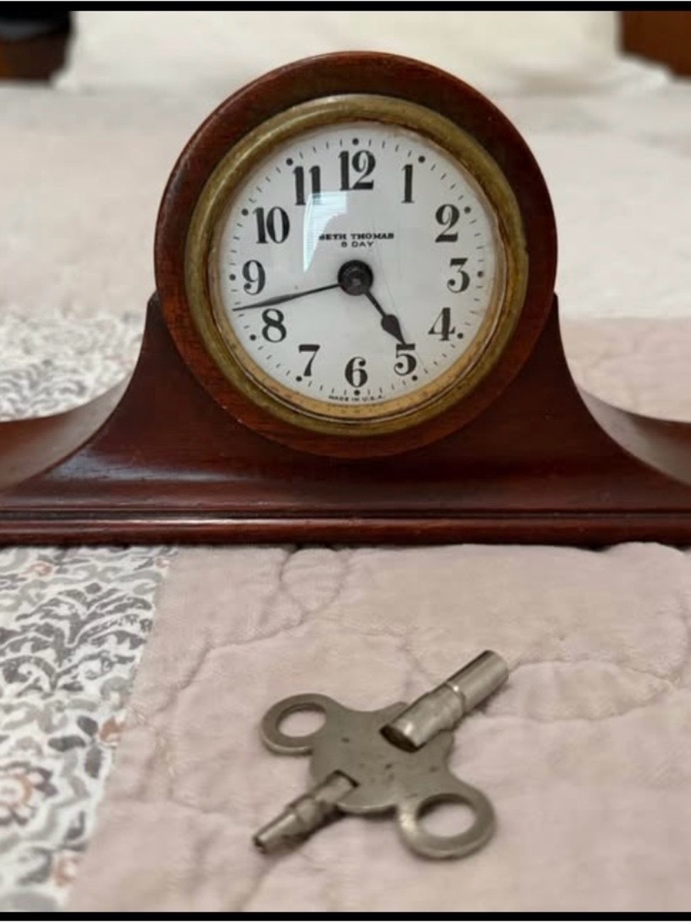 Antique Seth Thomas Mantel Clock with Brass Trim Works and Keeps Time